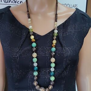 Premier Designs Long Beaded Necklace